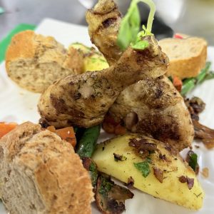 Chicken Drumsticks with Sauteed Potatoes